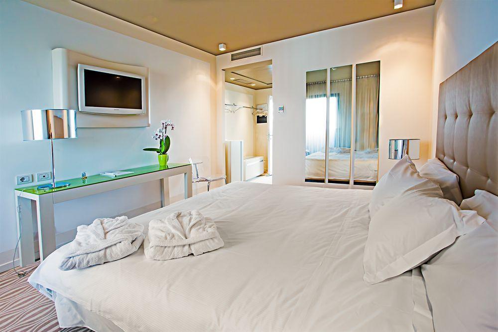 One Hotel&Restaurant Dalmine Exterior foto